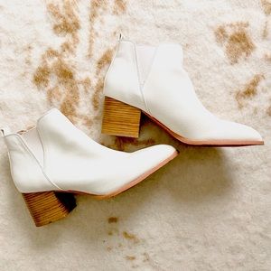 Womens White Vegan Leather booties size 10